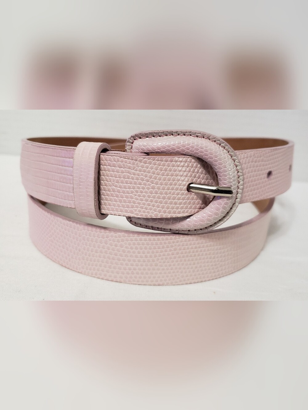 Tanner Women’s Italian Leather Pink Belt Size XL